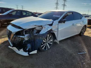 Nissan Altima 2.5L 4 2022
