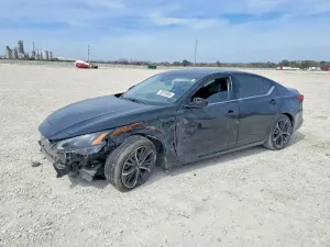 Nissan Altima 2.5L 4 2023