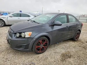 Chevrolet Aveo (Sonic) 1.8L 4 2013