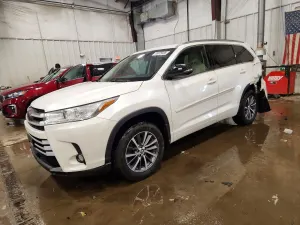 Toyota Highlander 3.5L 6 2018