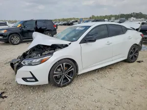 Nissan Sentra 2.0L 4 2023