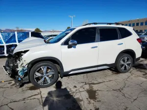 Subaru Forester 2.5L 4 2019