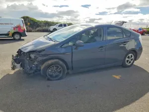 Toyota Prius 1.8L 4 2013