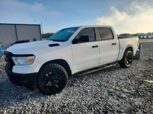 RAM 1500 5.7L 8 2020
