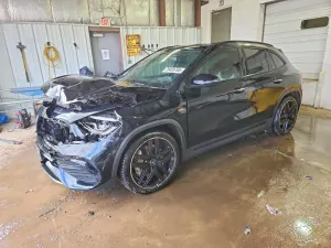 Mercedes-Benz GLA 2.0L 4 2021