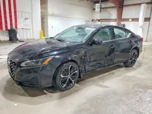 Nissan Altima SR 2.5L 4 2023