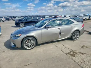 Lexus IS 2.5L 6 2015