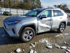 Toyota Rav4 2.5L 4 2025