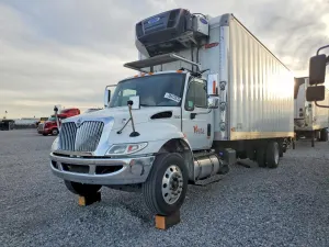 International DuraStar / 4000 6.7L 6 2019