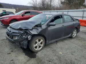 Toyota Corolla 1.8L 4 2013