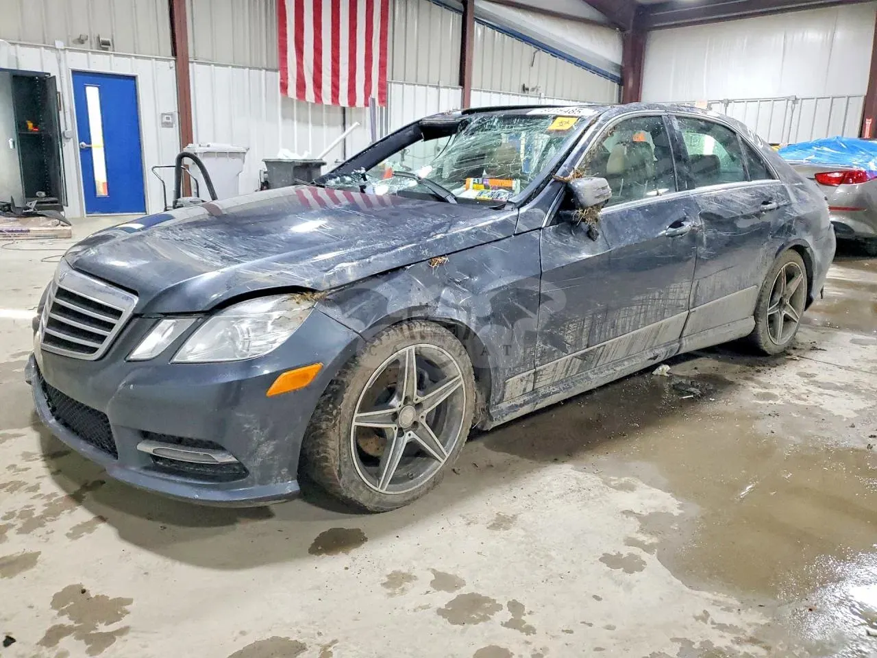 Mercedes-Benz E 3.5L 6 2013