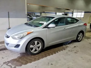 Hyundai Elantra 1.8L 4 2013
