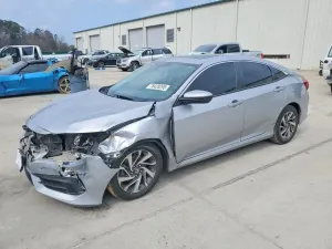 Honda Civic 2.0L 4 2017