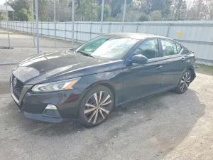 Nissan Altima 2.5L 4 2020