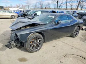 Dodge Challenger 3.6L 6 2020