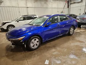 Hyundai Elantra 2.0L 4 2025