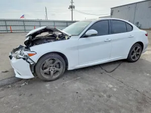 Alfa Romeo Giulia 2.0L 4 2018