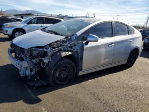 Toyota Prius 1.8L 4 2013