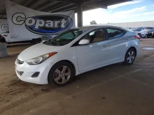 Hyundai Elantra 1.8L 4 2013