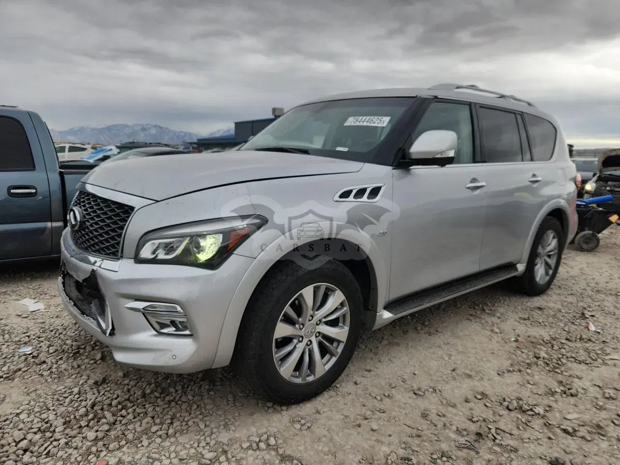 Infiniti QX80 5.6L 8 2017