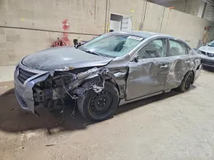 Nissan Altima 2.5L 4 2015