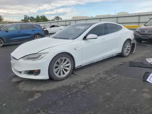 Tesla Model S 2016