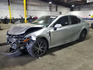 Toyota Camry 2.5L 4 2021