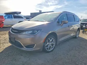 Chrysler Pacifica 3.6L 6 2017