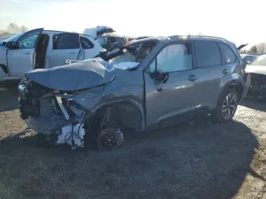 Subaru Forester 2.5L 4 2025