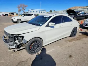 Mercedes-Benz CLA 2.0L 4 2015