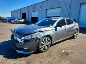 Nissan Altima 2.5L 4 2020