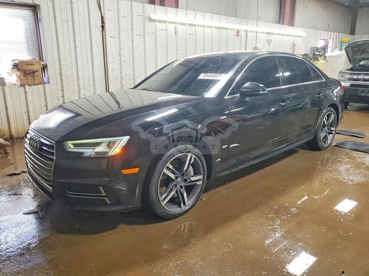 Audi A4 2.0L 4 2017