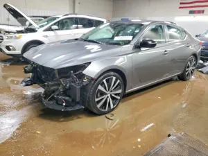 Nissan Altima 2.5L 4 2022
