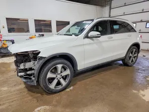 Mercedes-Benz GLC 2.0L 4 2016
