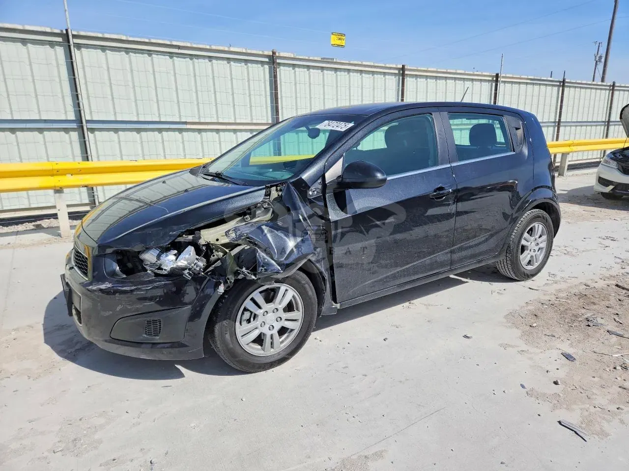 Chevrolet Aveo (Sonic) 1.8L 4 2015