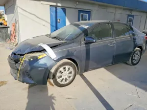 Toyota Corolla 1.8L 4 2016