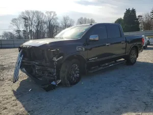 Nissan Titan 5.6L 8 2017