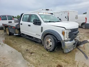 Ford F550 6.7L 8 2019