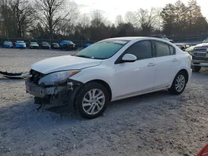 Mazda 3 2.0L 4 2012