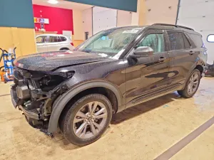 Ford Explorer 2.3L 4 2025