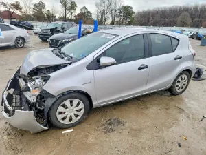 Toyota Prius 1.5L 4 2013