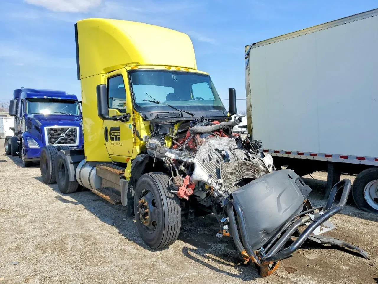 International LT Series 15.0L 6 2023