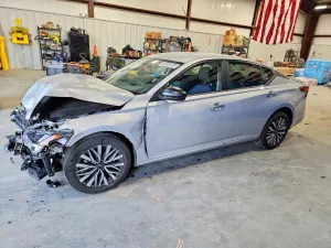 Nissan Altima 2.5L 4 2025