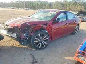 Nissan Altima 2.5L 4 2020