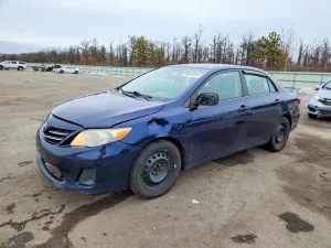 Toyota Corolla BASE 1.8L 4 2013