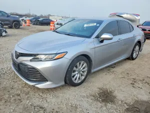 Toyota Camry 2.5L 4 2020