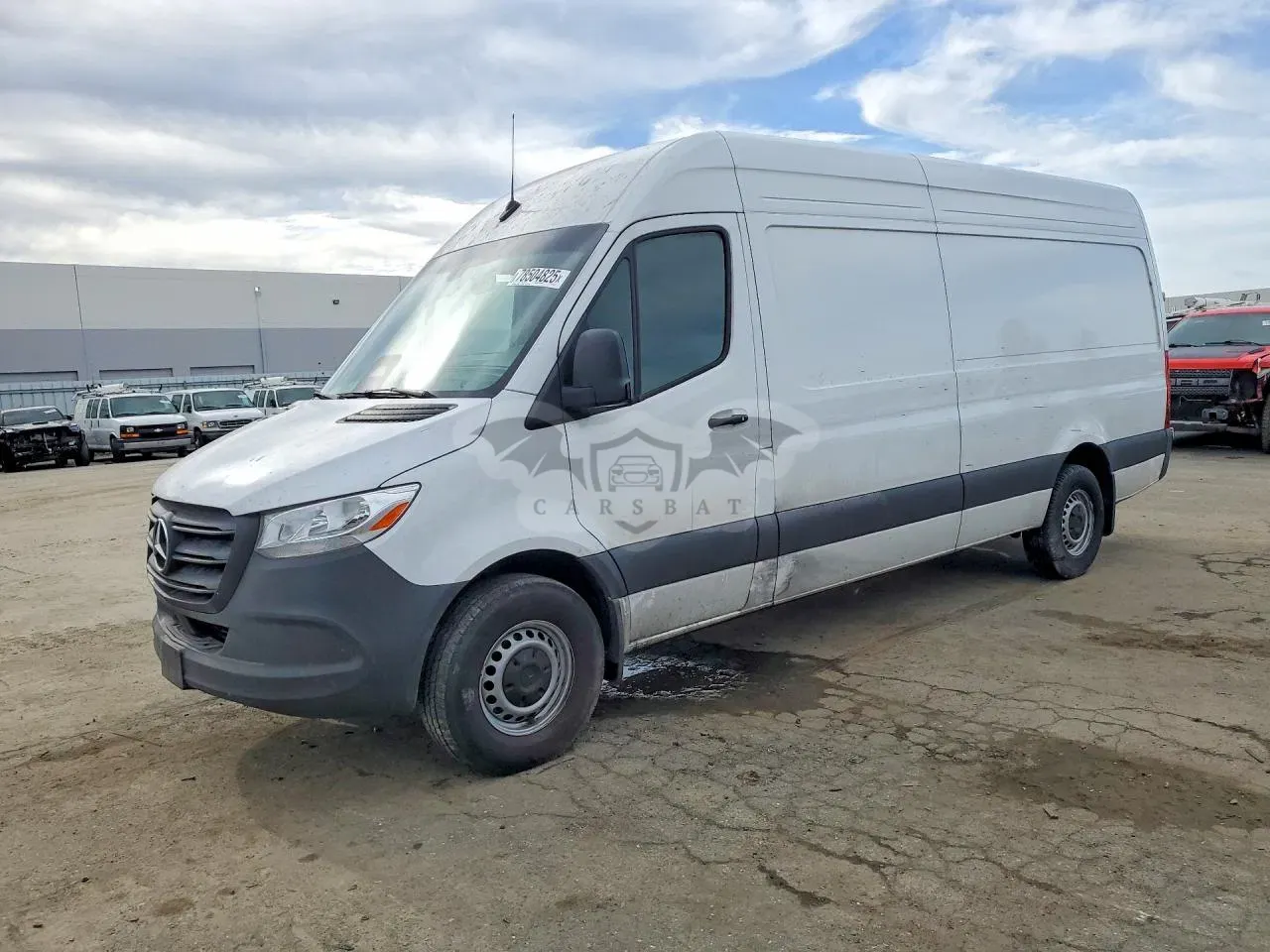 Mercedes-Benz Sprinter 2.0L 4 2025