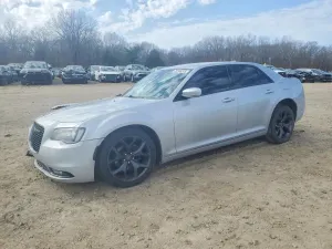 Chrysler 300 3.6L 6 2021