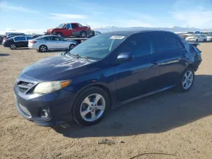 Toyota Corolla 1.8L 4 2012