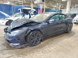 Tesla Model S 2024